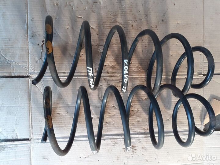 Пружина передней подвески Вольво S80 2.4 98-06г.в