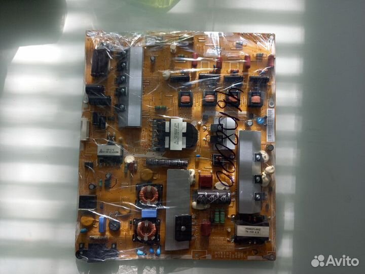 Разбор Samsung ue46d8000ys