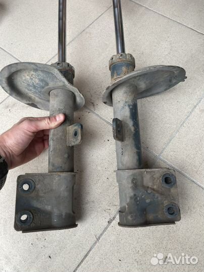 Амартизаторы на citroen c4