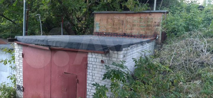 Гараж, > 30 м²