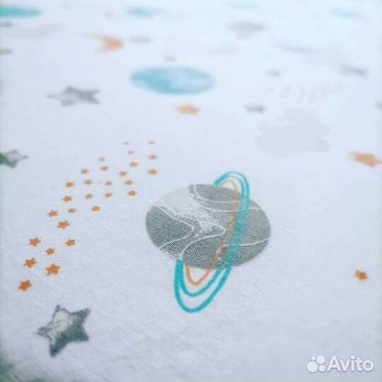 Круглая простынь на резинке