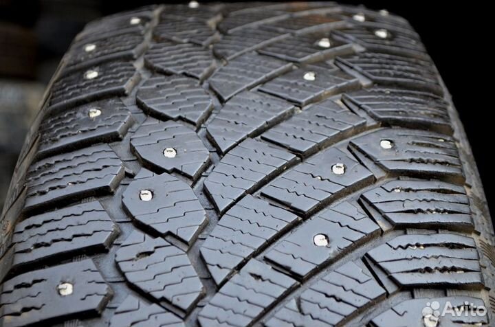 Continental ContiIceContact 235/65 R17