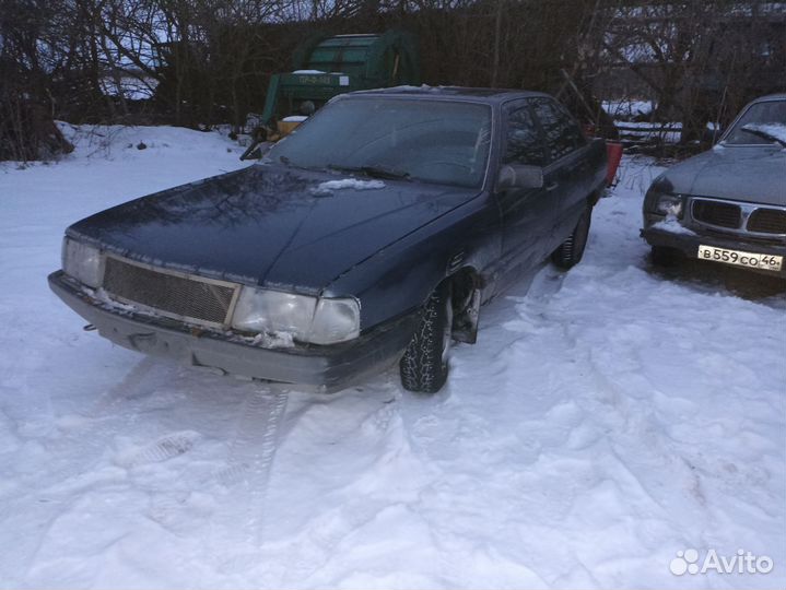 Салон Audi 100