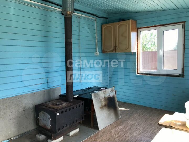 Дом 44 м² на участке 5 сот.