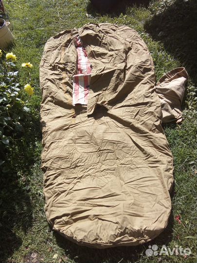 Армейский спальный мешок