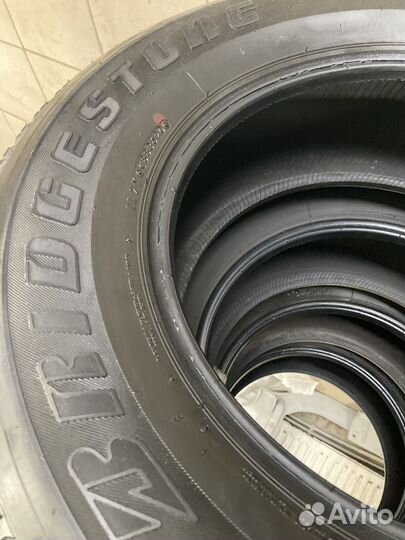 Bridgestone Dueler H/T 265/65 R17