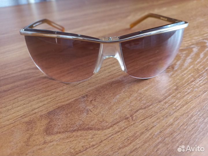 Солнцезащитные очки, женские