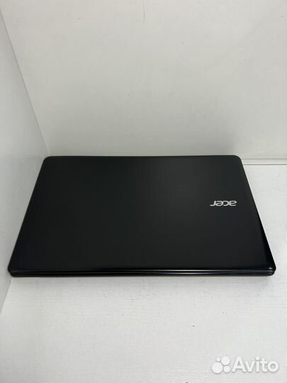 Ноутбук Acer Core i3 с Geforce 820M