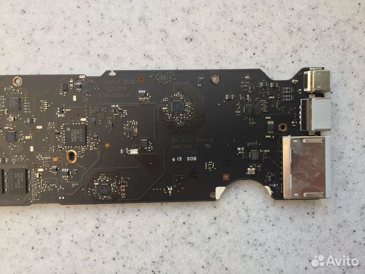 Плата MacBook Air 13