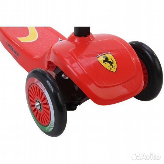 Самокат детский трёхколёсный Ferrari