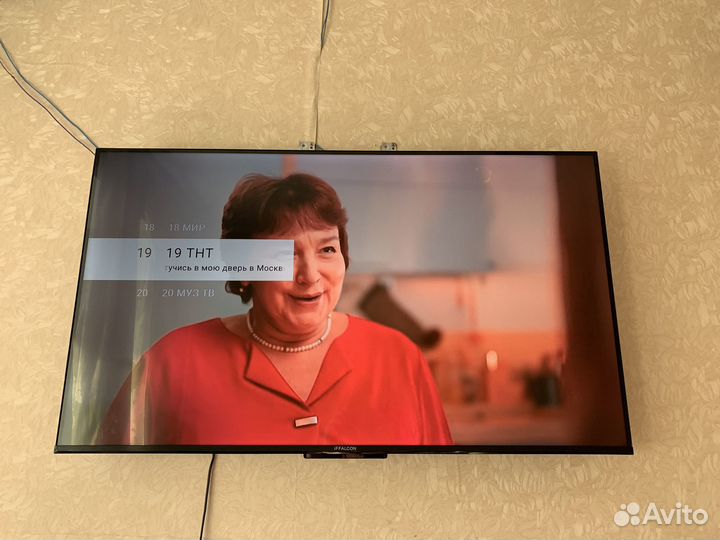 Телевизор SMART tv