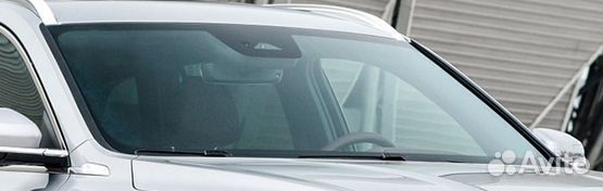 Лобовое стекло (подогрев, проекция) Geely Monjaro