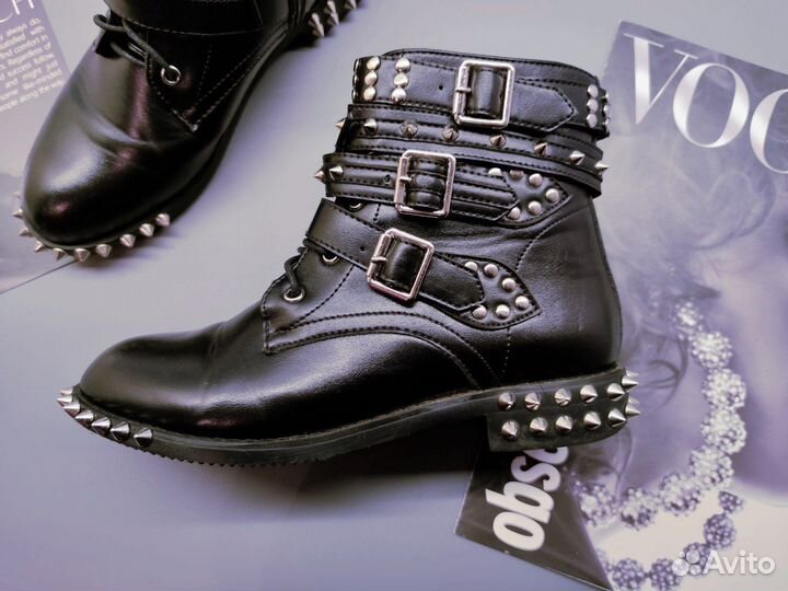 Ботинки женские с шипами и клёпками 36 размер