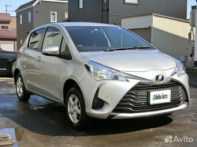 Toyota Vitz 1.3 CVT, 2018, 34 300 км