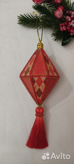 Игрушки на ёлку. Шары