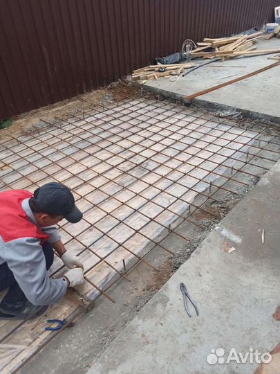 Разнорабочие