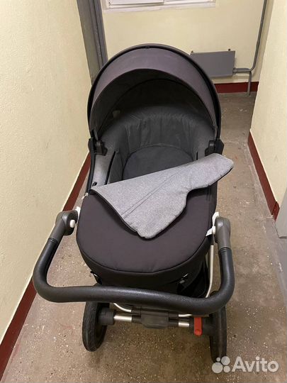 Коляска люлька Stokke Trailz