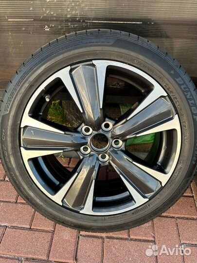 Toyota lexus колеса r18