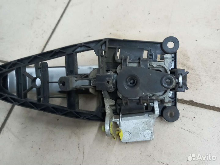 Ручка передней левой двери Опель Астра Н