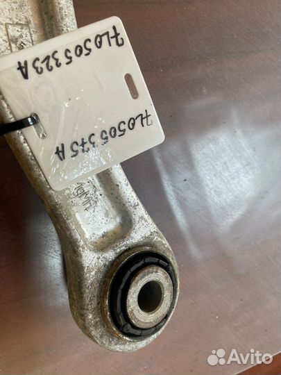 Рычаг задней подвески VAG 7L0505375A