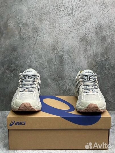 Кроссовки мужские asics