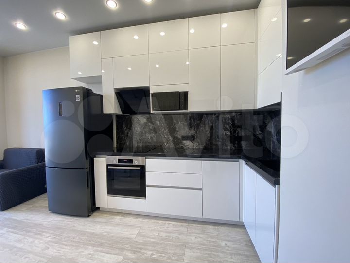 2-к. квартира, 61 м², 16/16 эт.