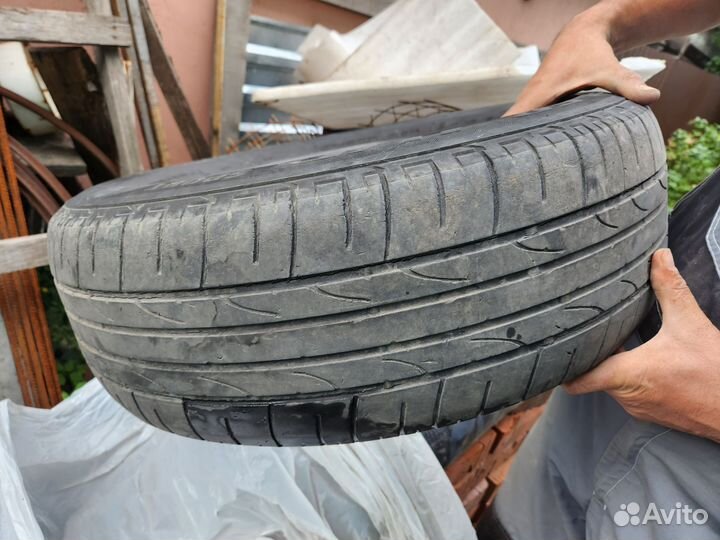 Dunlop D65T Touring 215/65 R16 98H