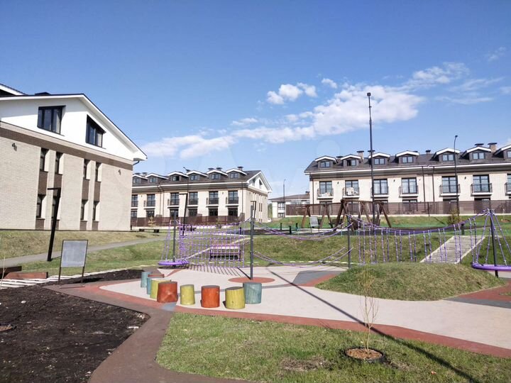 3-к. квартира, 76 м², 1/2 эт.