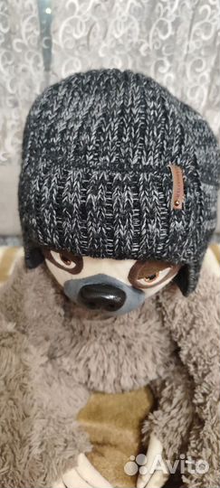 Мужская зимняя шапка вязаная