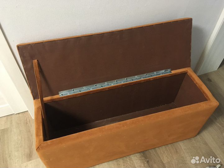 Банкетка с местом для хранения