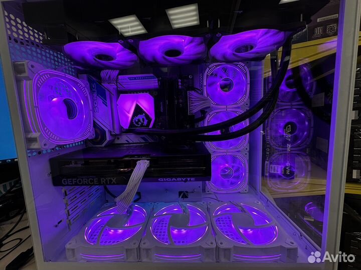 Новый игровой пк i7-12700F RTX4070Ti 32gb озу Wi-F
