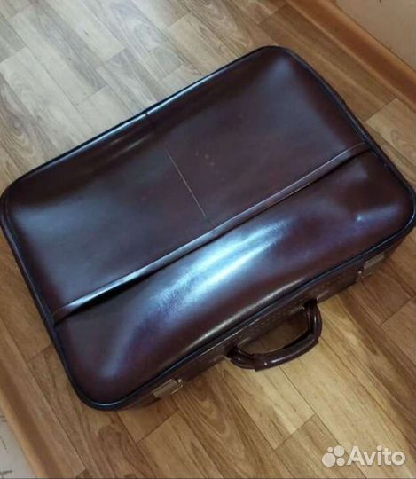 Чемоданы времен СССР