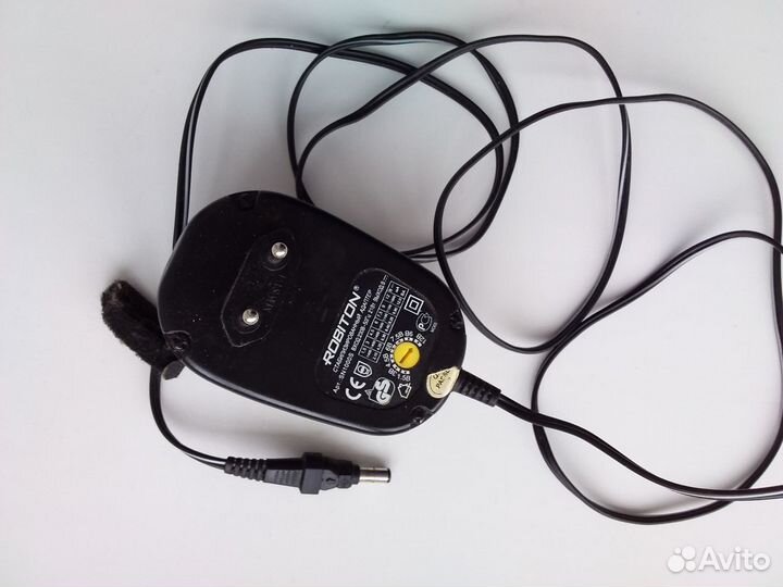 Адаптер напряжения