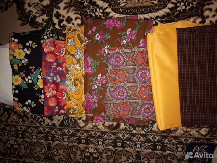 Отрез ткани ссср(штапель, ситец, шёлк и др)