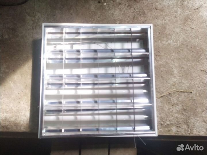 Светильник потолочный светодиодный