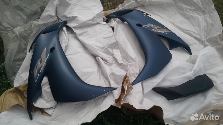 Новый оригинальный обтекатель Yamaha R1