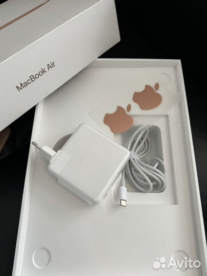 Macbook AIR (retina, 13-inch, 2019)