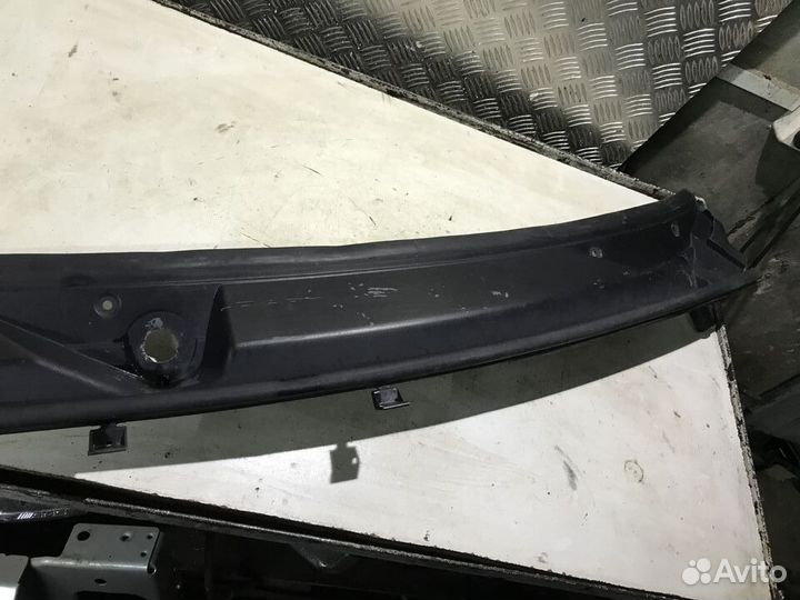 Жабо Land Rover Range Rover 3