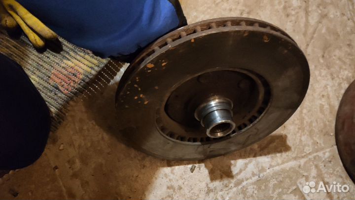 Тормозной диск и ступица