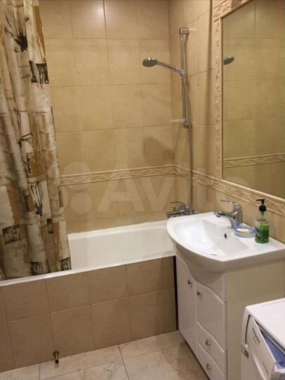 2-к. квартира, 66 м², 5/19 эт.