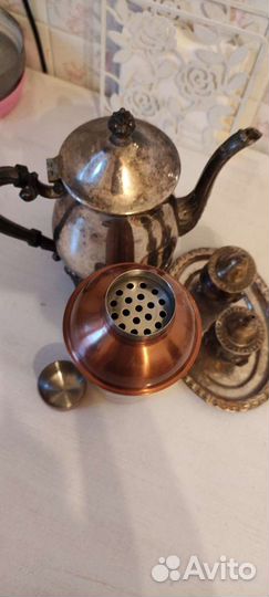 Старинный чайник, солонки.серебрение.шейкер