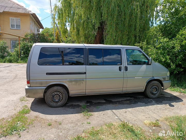 Volkswagen Multivan 2.5 AT, 2000, 100 000 км