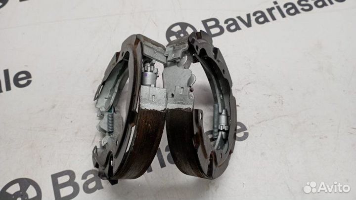 Колодки ручника Bmw X5 X6 F15 F16 E70 E71 F85 F86