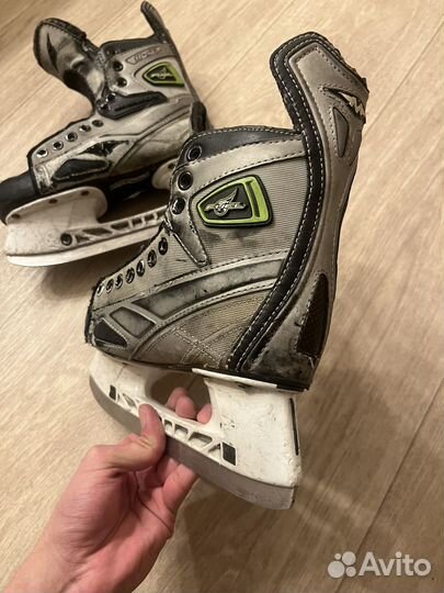 Коньки хоккейные Fuel 110 xp