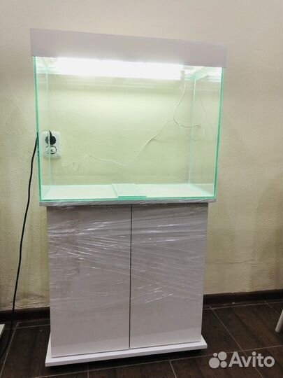Аквариум с тумбой под заказ