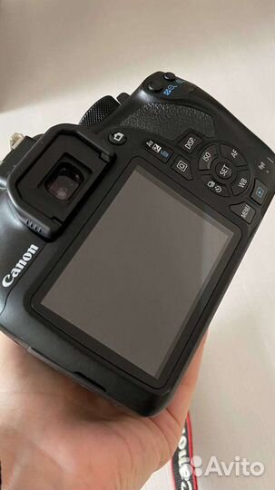 Фотоаппарат Canon EOS 1300d Kit