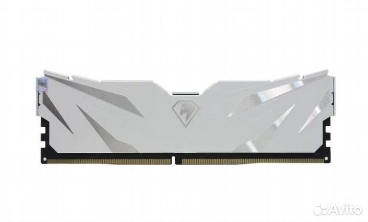 Озу DDR4 Netac Shadow II 8Gb White 3200 Mhz(Новая)