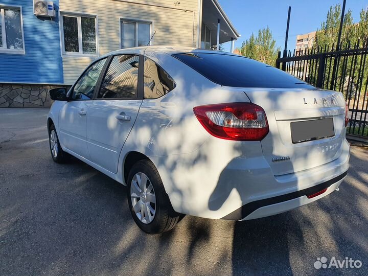 LADA Granta 1.6 МТ, 2023, 22 км