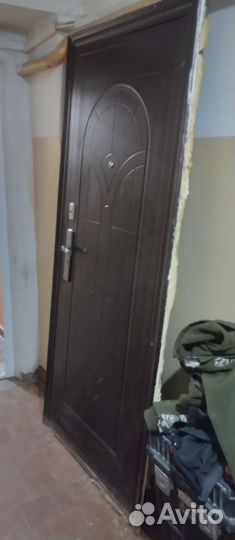 Дверь входная китайская бу