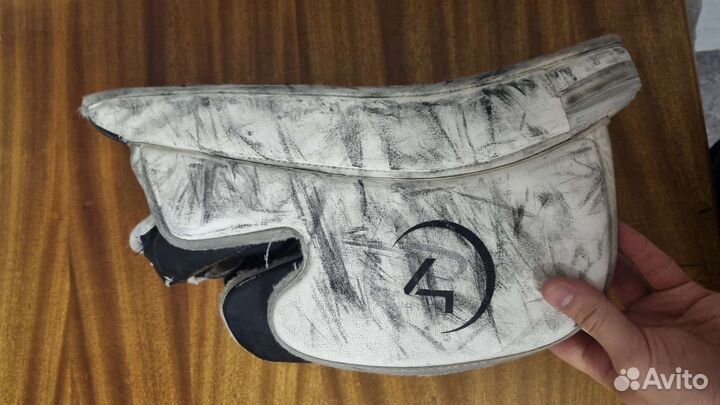 Вратарские блин ловушка Reebok